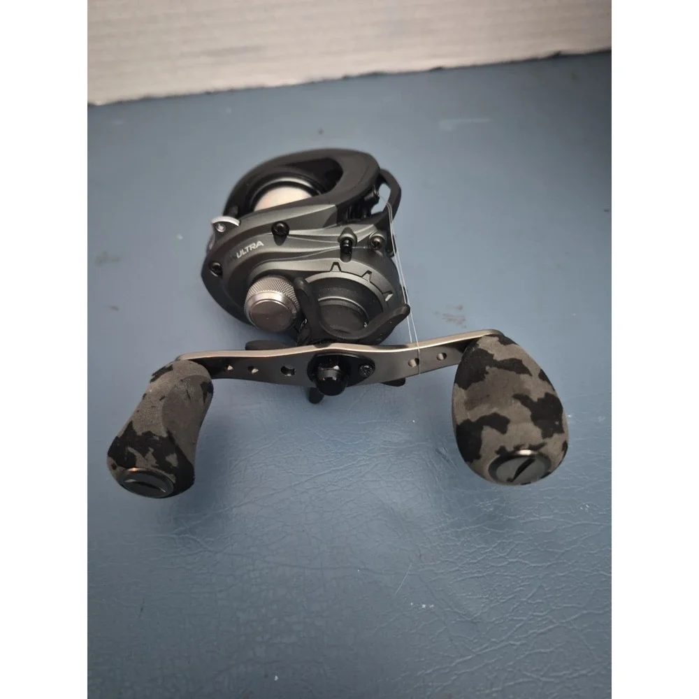 Black Max Ultra Baitcast Reel Fishing Reel